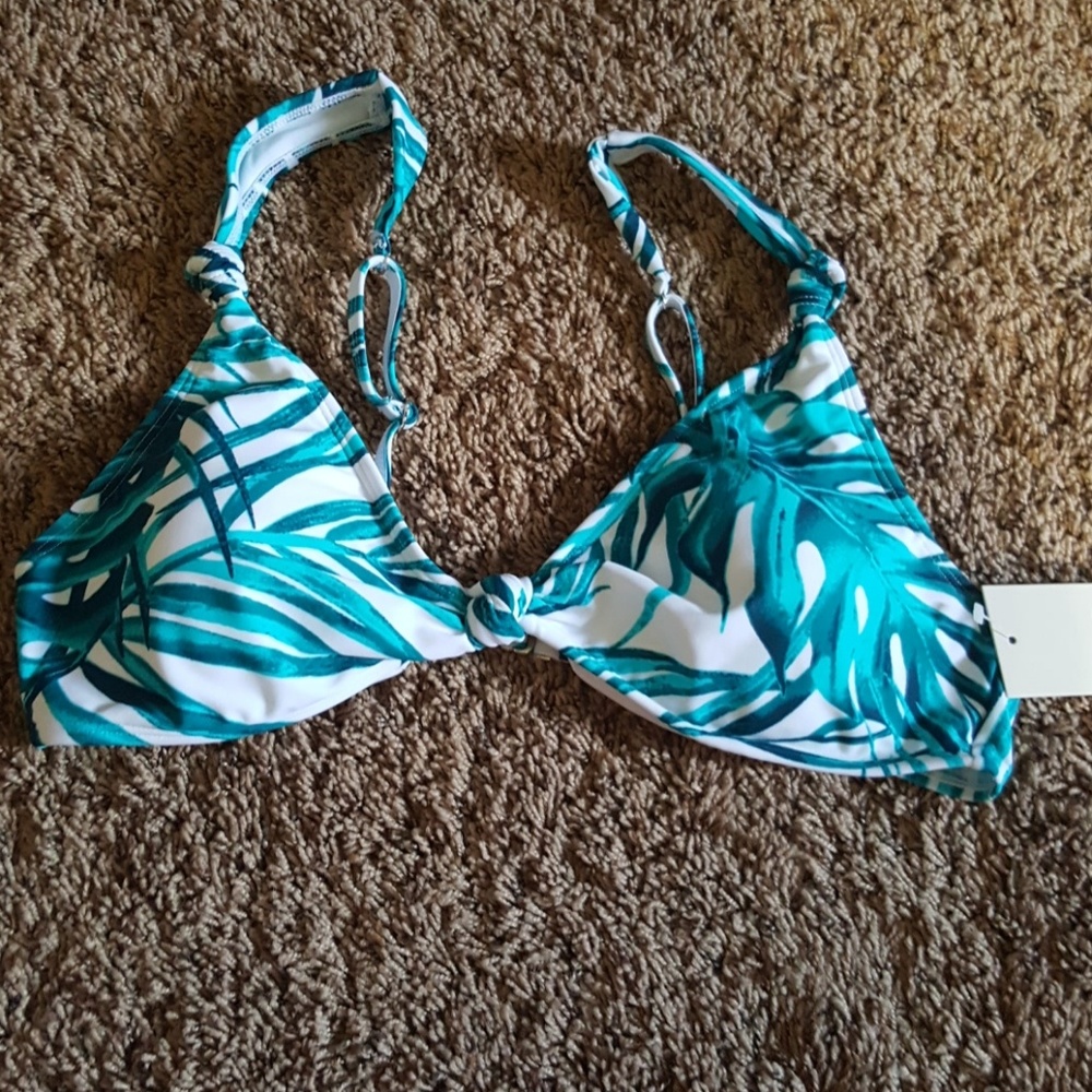 Brand new bikini top